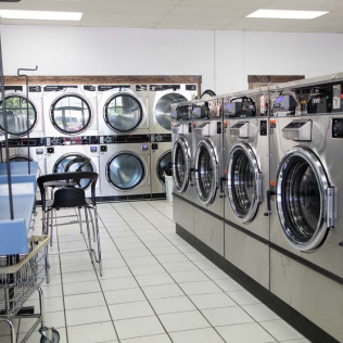 Gallery | Deluxe Laundry Service